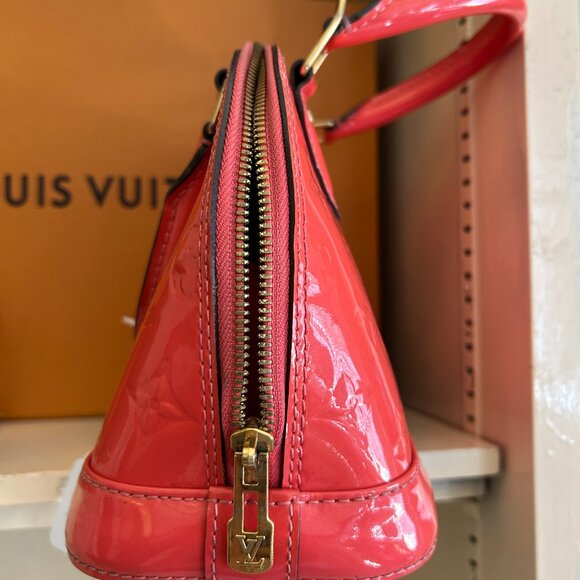 【9.28】#1 Preowned Value $850 Lv Orange vernis Alma bb with strap Sku#85963 - Picture 2 of 9